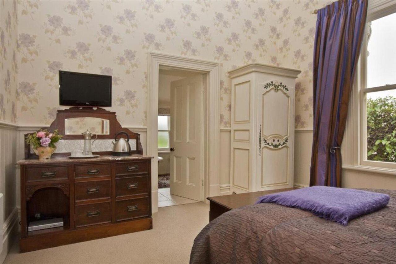 Lilac Rose Boutique Bed&Breakfast Christchurch Extérieur photo